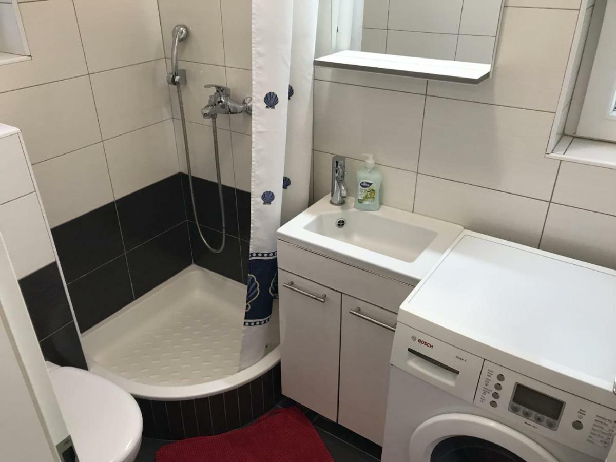 One Bedroom Appartamento